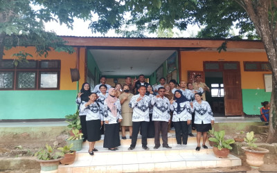 Hari Guru Nasional Tahun 2025 “Guru Hebat, Indonesia Kuat